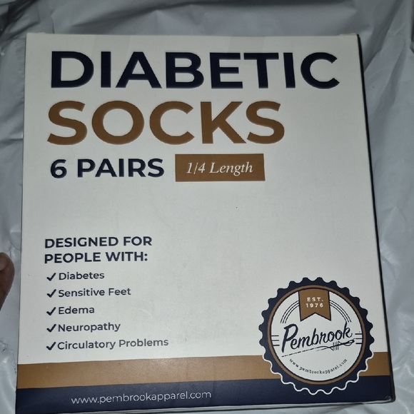 Pembrook Diabetic Socks - 6 Pairs, Black and White - Picture 1 of 3